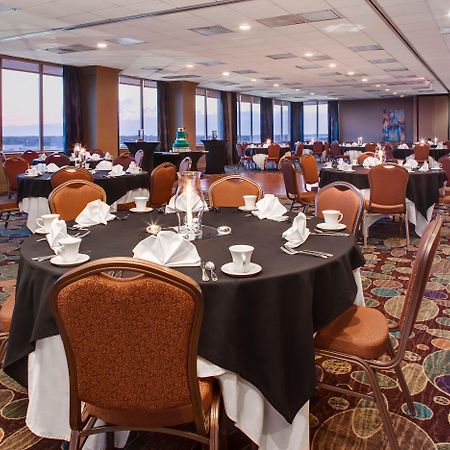 Holiday Inn Hotel & Suites Overland Park-West By Ihg Exterior foto
