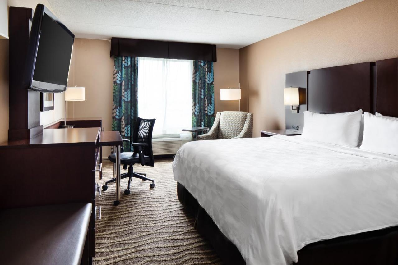 Holiday Inn Hotel & Suites Overland Park-West By Ihg Exterior foto