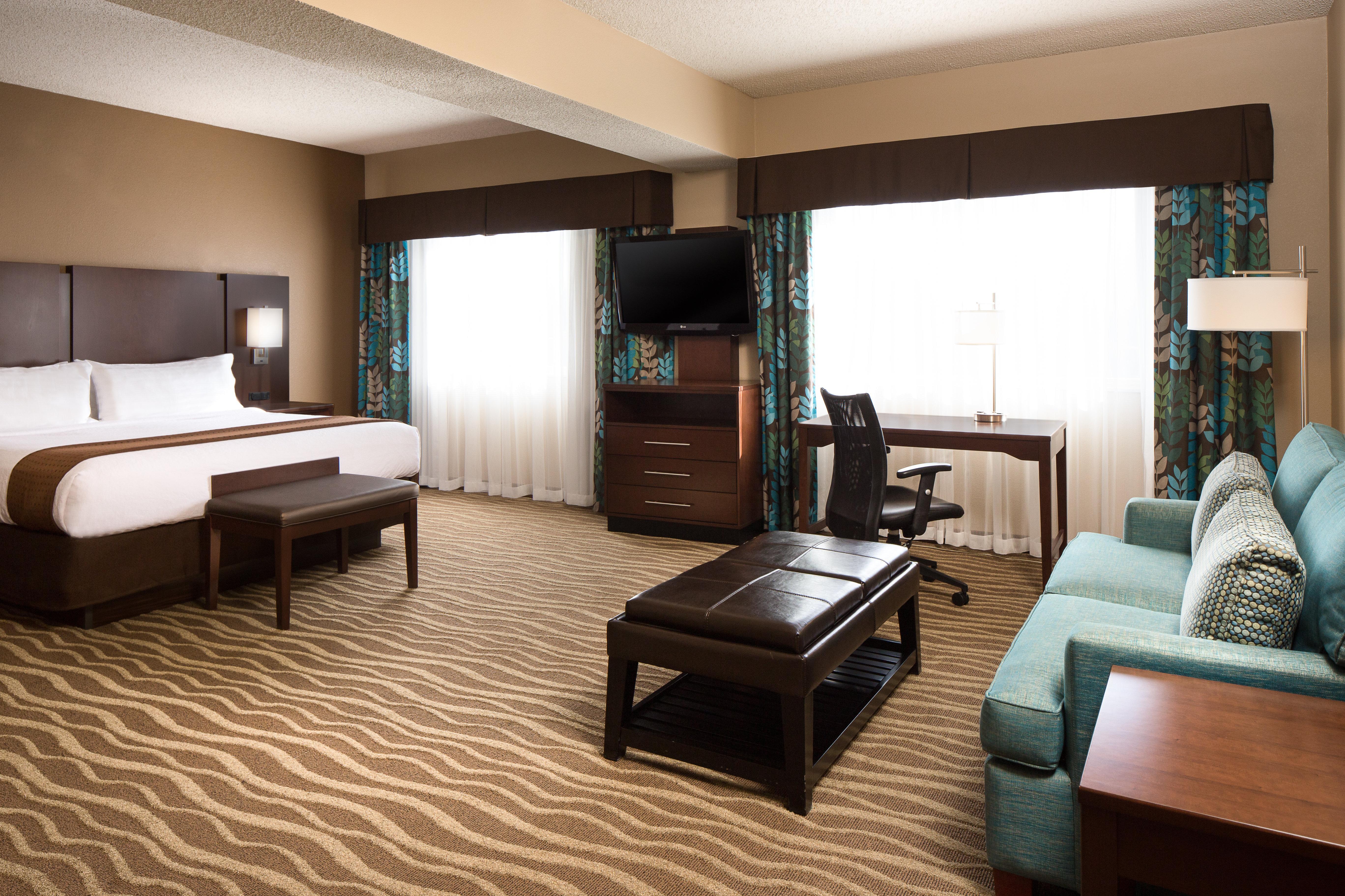 Holiday Inn Hotel & Suites Overland Park-West By Ihg Exterior foto